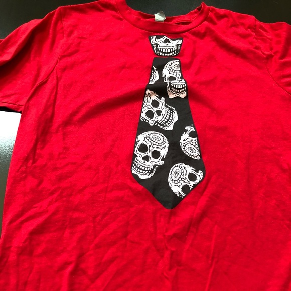 Other - SOFT Red boys “skull tie” T-shirt